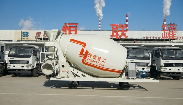 小型搅拌车.jpg