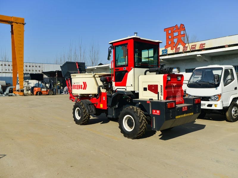 2方自上料平口搅拌车